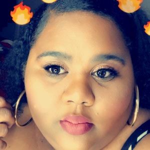 Meet your Posher, Elyse